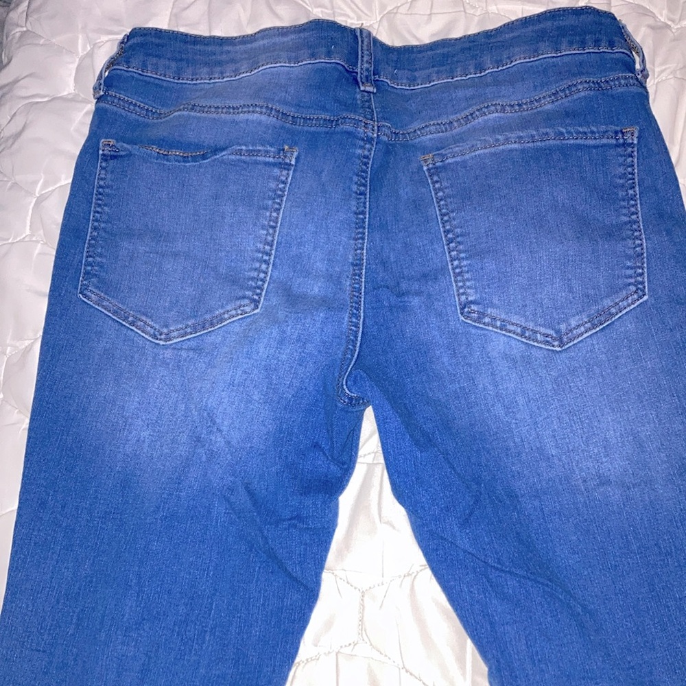 Jeans size13s/31w low rise ultimate jeans SO gently warn great condition